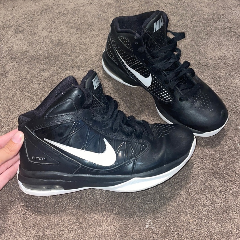 flywire basketball shoes